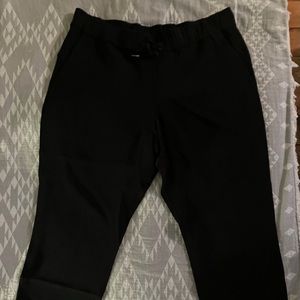 Brand New LuluLemon Relaxed Crop